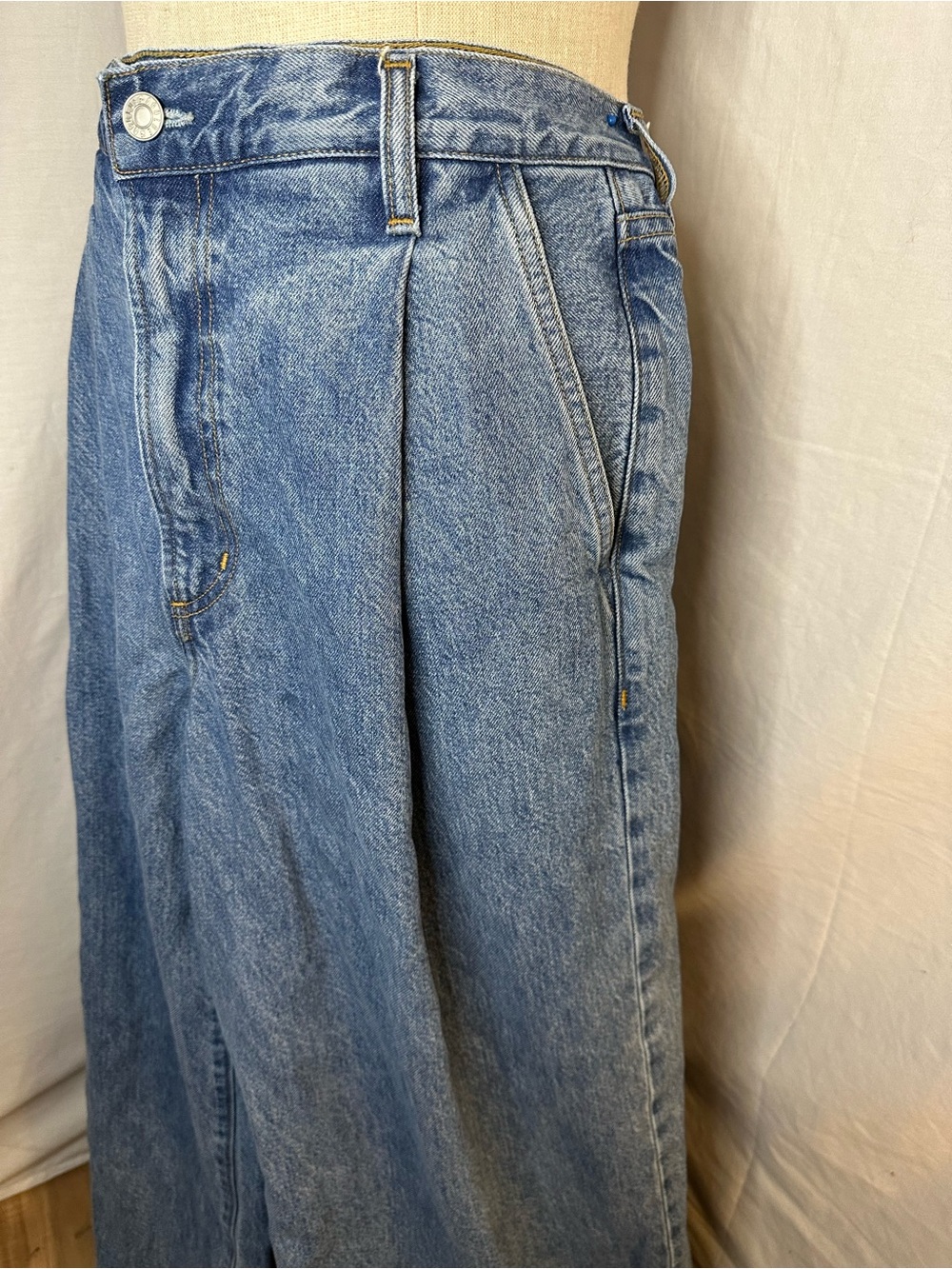 Agolde Wide-Leg High-Rise Blue Denim Jeans - Picture 4 of 8